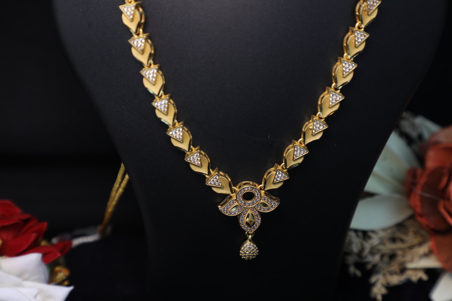 Exquisite Necklace Set - 9502