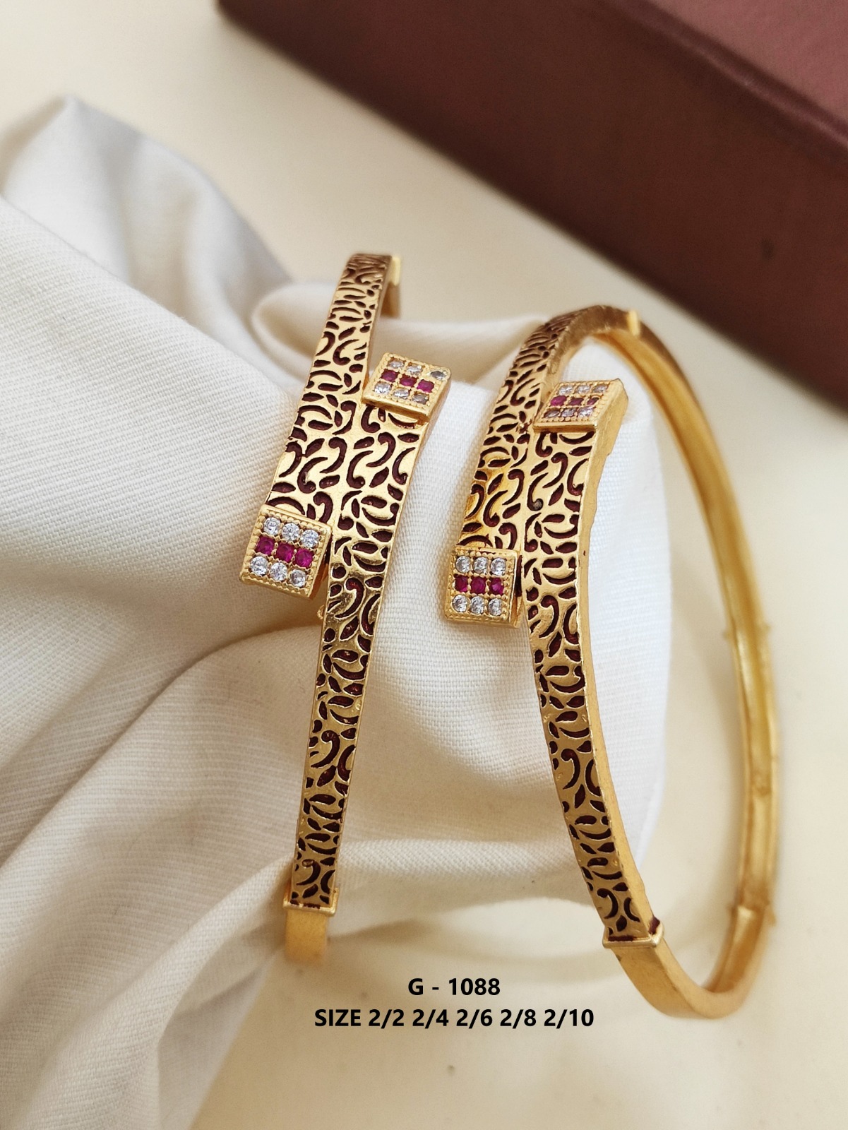 Classic Bangle - 3757